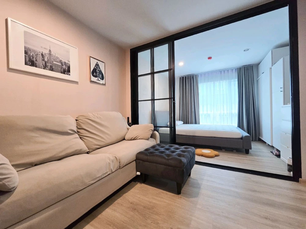 For sale: Rye Condominium, Talat Phlue, 5th floor. Beautifully decorated unit. Interested in owning one? Reserve yours now!