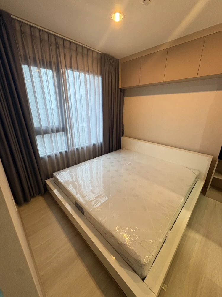 Sell Life Pinklao, 12th floor, pool view Complete facilities You can carry your bag and move in.