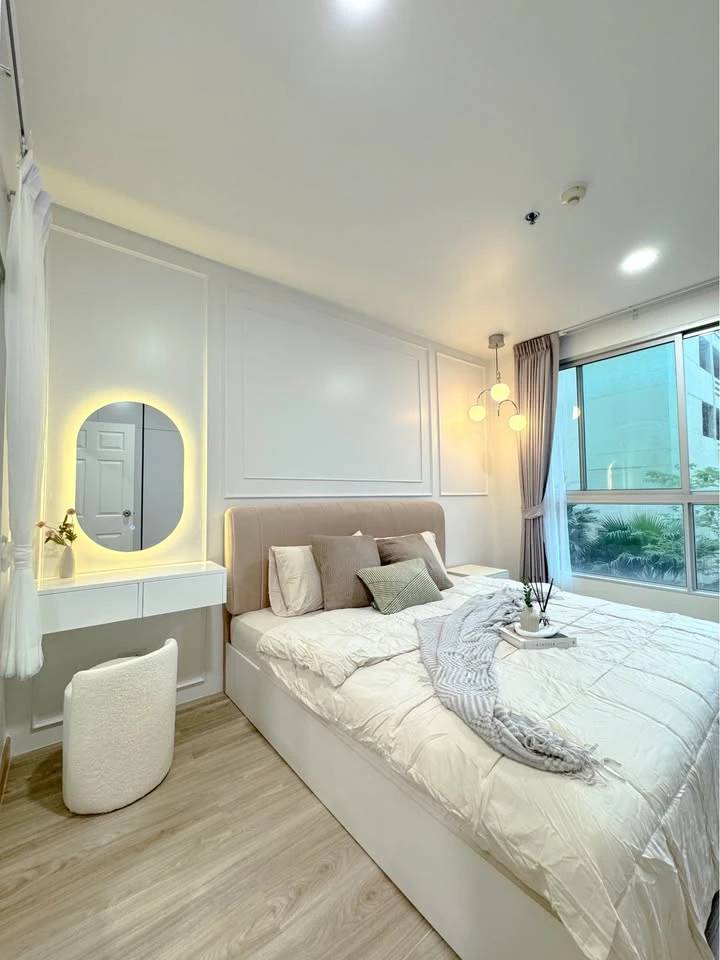 For sale: Life at BTS Tha Phra, very large room, beautifully decorated, fully furnished, don't miss it.
