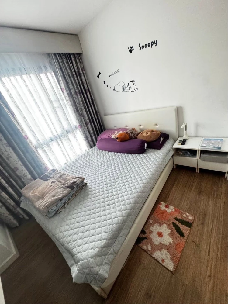 Selling two ready-to-move-in iCondo Ngamwongwan units with complete amenities. Book yours today!