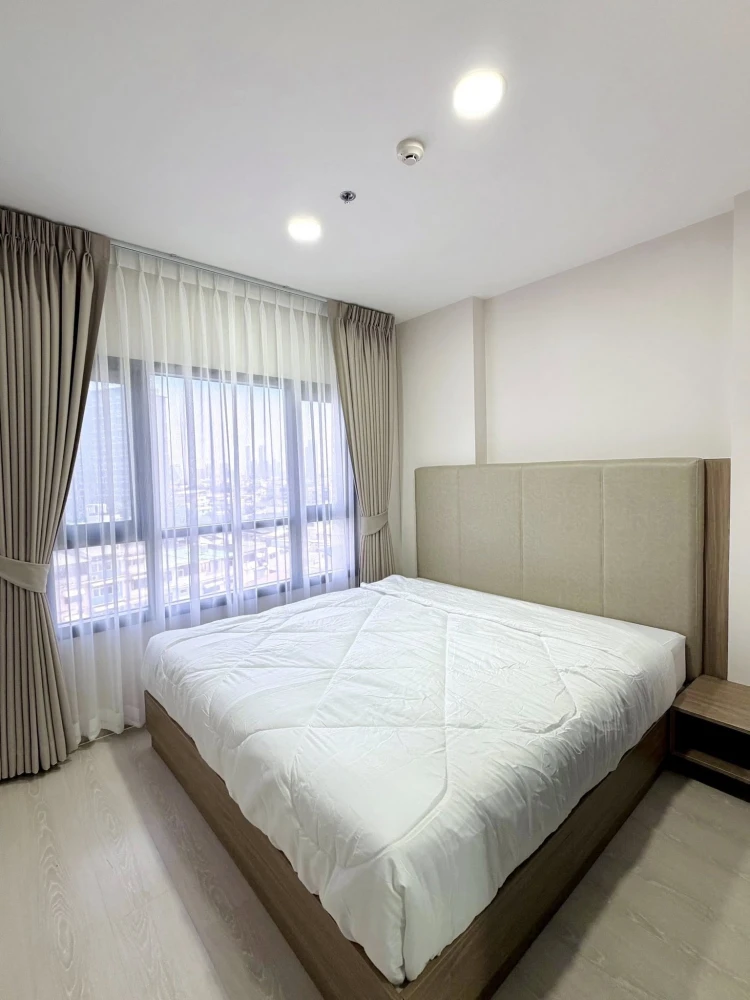 For sale: Ideo Tha Phra-Interchange condo, fully furnished and ready to move in. Just bring your personal belongings. Don't miss out!
