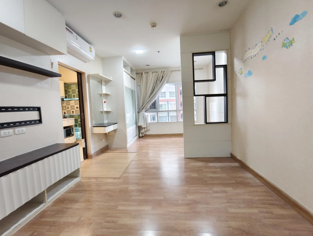 For sale: Ivy River Rat Burana, on the banks of the Chao Phraya River, beautiful view, good atmosphere, ready, don't wait, book now.