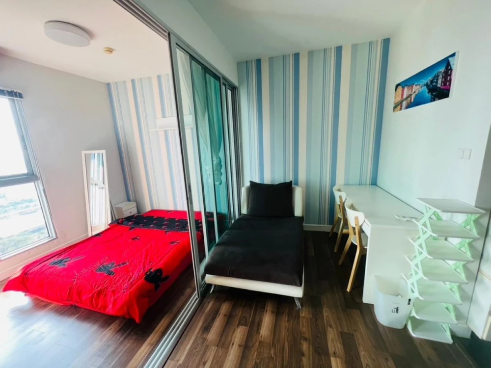 For sale: A Space Me Bangna, 17th floor, comes with complete furniture and appliances. Reserve now, hurry!