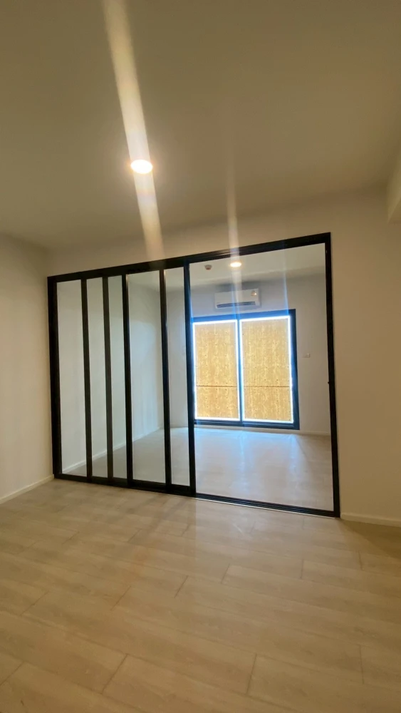 For sale: A space Mega, 1 bedroom, 1 bathroom, good location, beautiful view, not blocked, convenient transportation, reserve now.