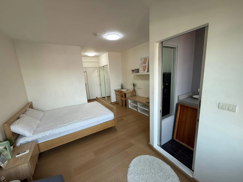 For sale: A space play Ratchada-Suthisan, ready to move in, fully furnished, hurry and book now before you miss out!!