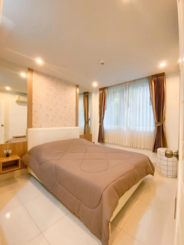 For sale: Amazon Residence Pattaya, corner room, not crowded, stylishly decorated, fully furnished, don't miss out on this great deal.
