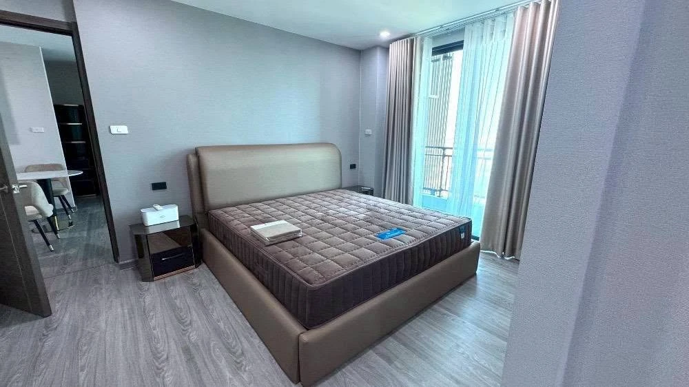 Selling Artisan Ratchada condo, high floor, beautiful view, spacious and unobstructed, top floor of Building A, great atmosphere, panoramic city view.