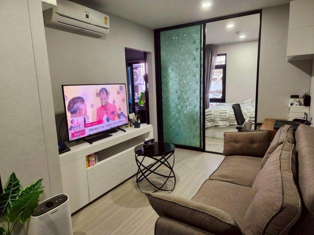 Aspire Asoke-Ratchada for sale, corner room, great view, fully furnished + complete electrical appliances, ready to move in immediately.