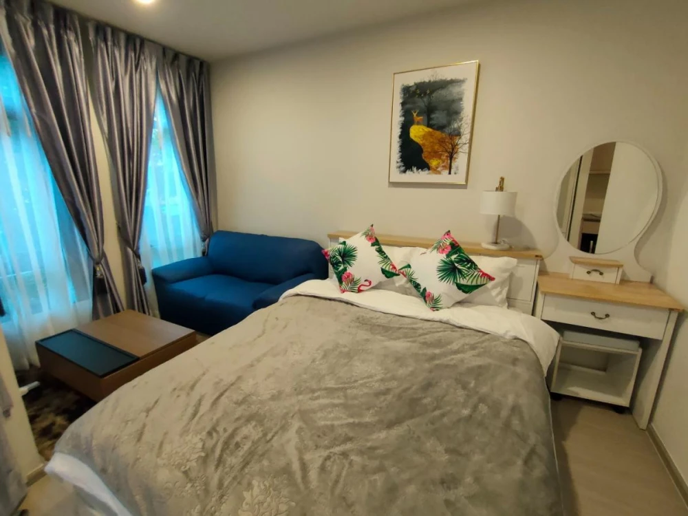 Urgent sale!! Aspire Asoke-Ratchada, 2nd floor, Building B, garden view, good for investment or living, good location, good price, don't miss it!!