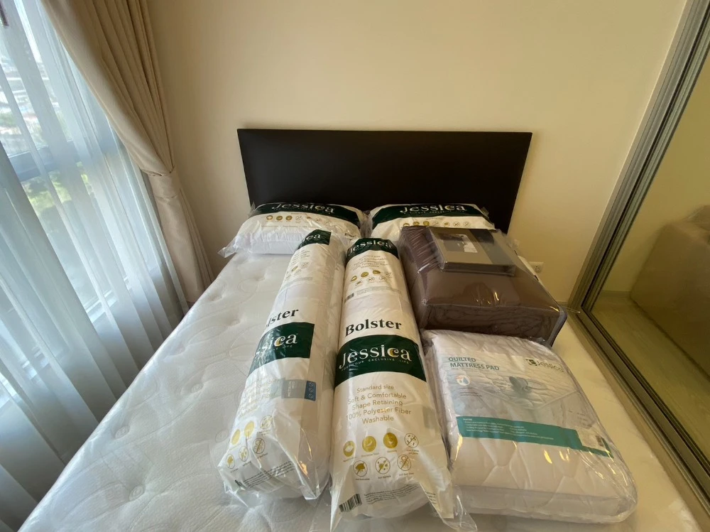 Selling Aspire Rattanathibet 2, 10th floor, pool view, fully furnished, ready to move in. Book now!