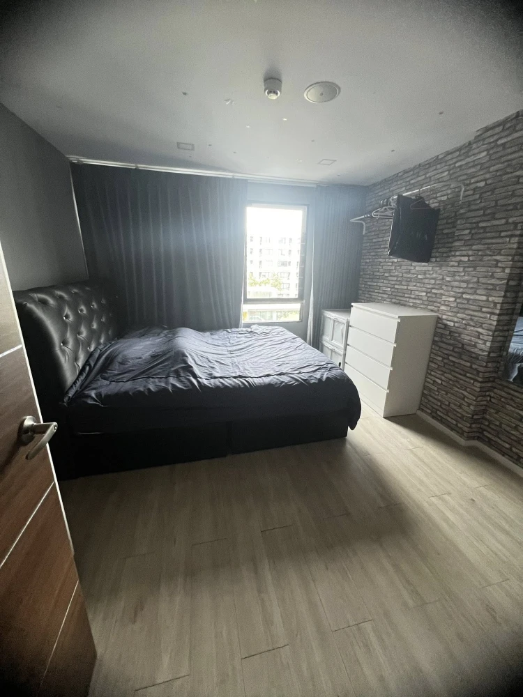 For sale Atmoz Ladprao 71 1 bedroom 1 bathroom, good location, great common area, swimming pool view, don't miss it.