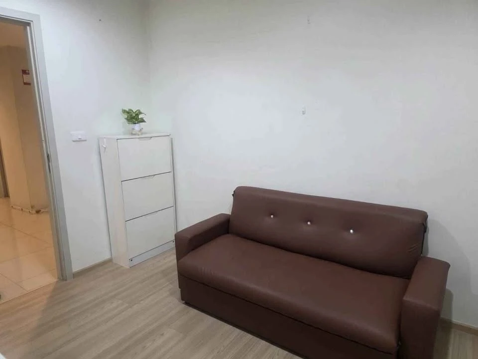 Selling a great-living unit at B-Loft Sukhumvit 115, 3rd floor, in a fantastic location with convenient transportation. Fully furnished.Don't miss out