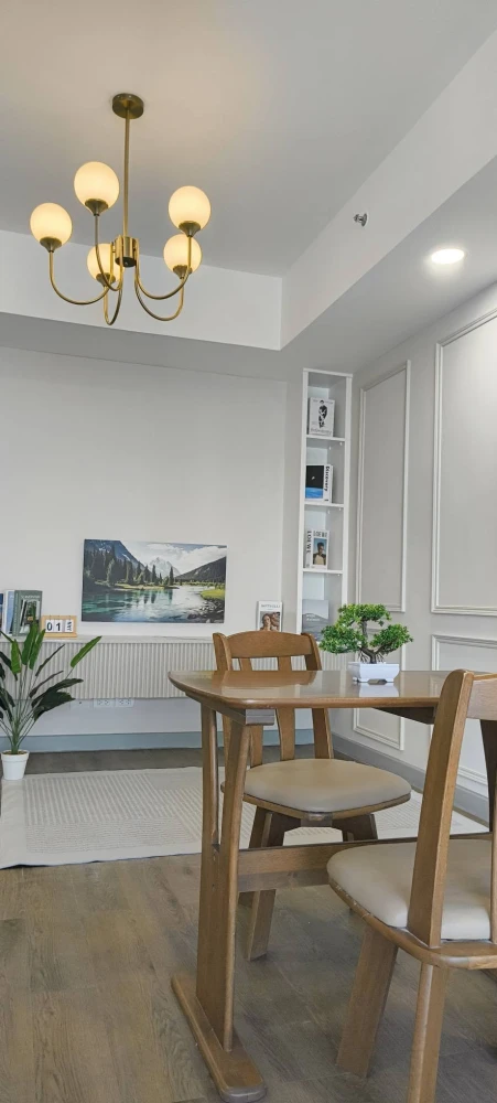 Baan-Nonsi condo for sale. Spacious room with ample usable space, high-quality built-in furniture, and a coordinated interior design. Don't miss out!