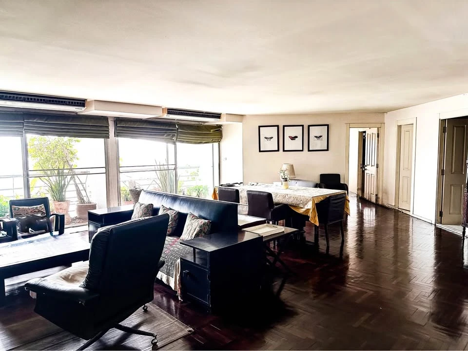 For sale Bangkok Garden, spacious living area with stunning city and garden views. You will regret it if you miss it.