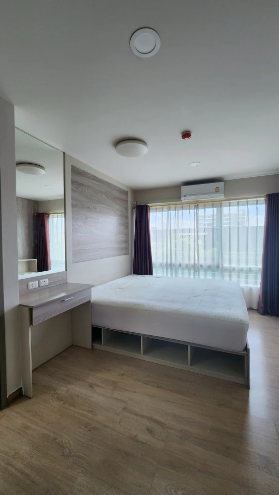 Selling Be Condo Phahonyothin, 30 sq.m. unit with complete built-in furniture. Don't miss out!