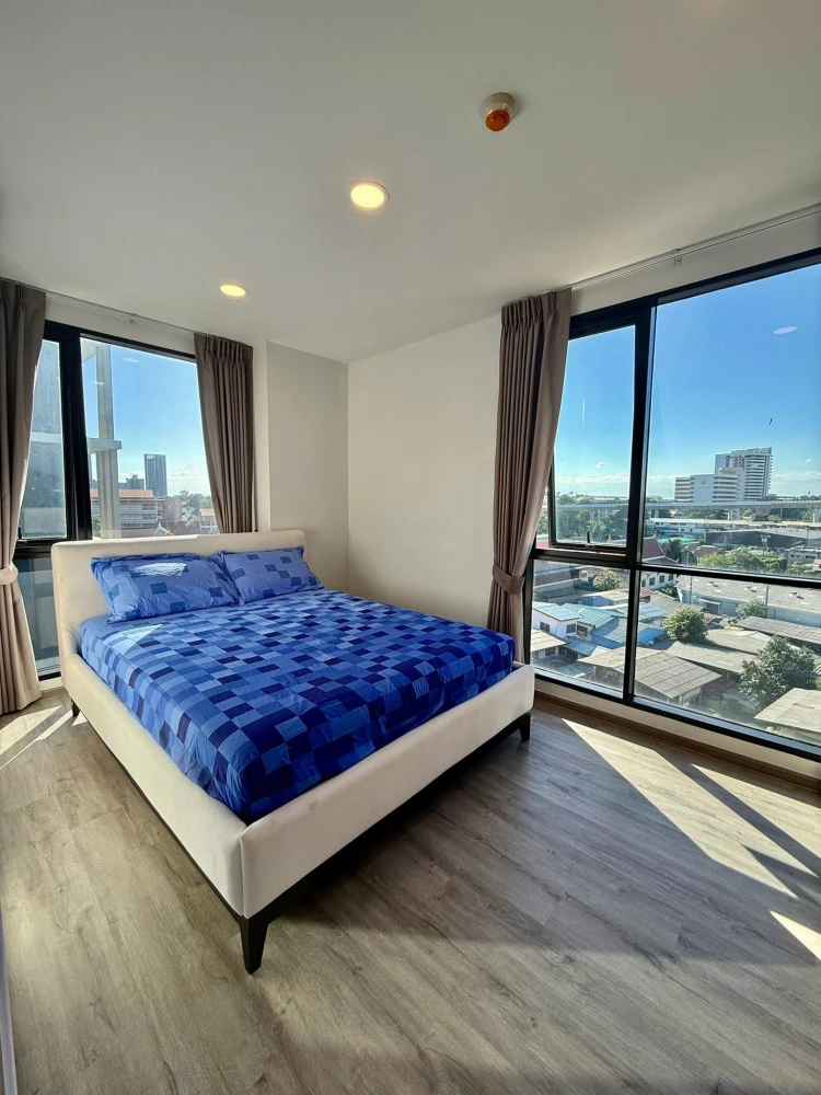 Selling Beat Bangwa Interchange, 2 bedrooms, spacious living area, fully furnished. Book now!