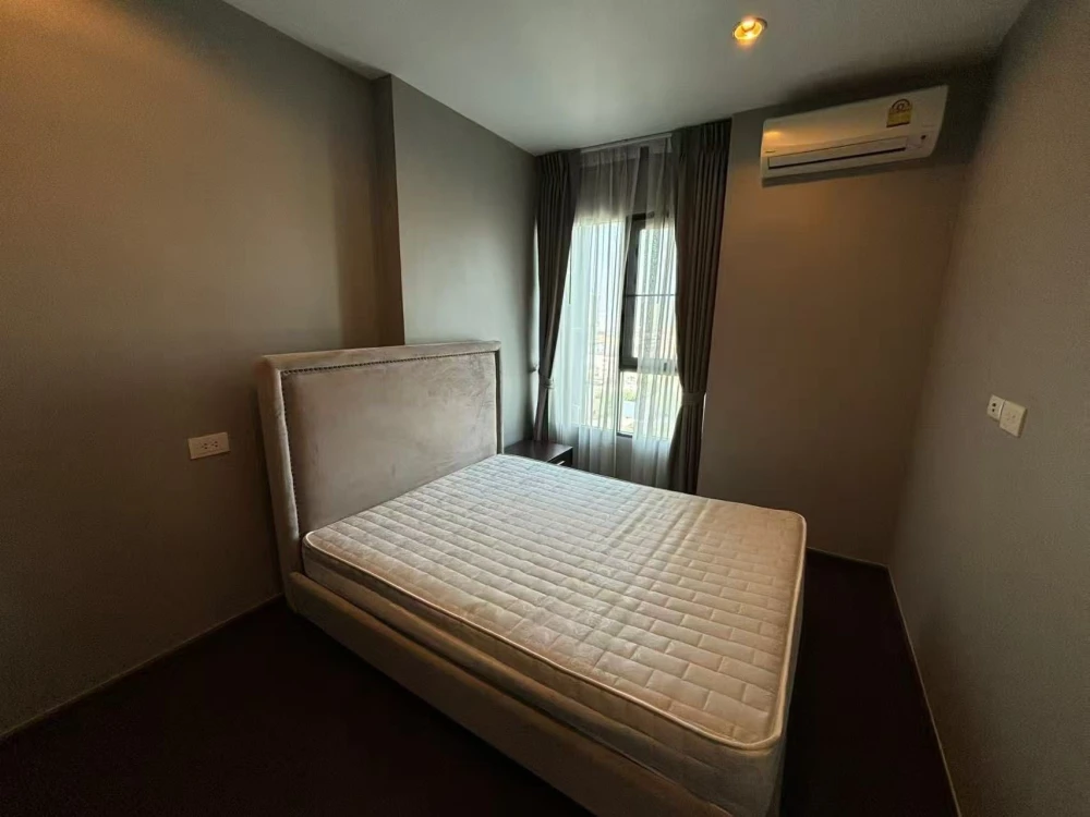 C Ekkamai Condominium for sale. Spacious rooms with ample living space at an attractive price. Book yours today! Don't miss out!