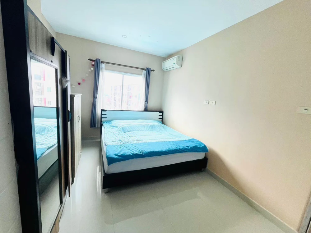 For sale: CC Condominium 2, 1 bedroom, 1 bathroom, good location, fully furnished. Good like this, hurry and reserve now.
