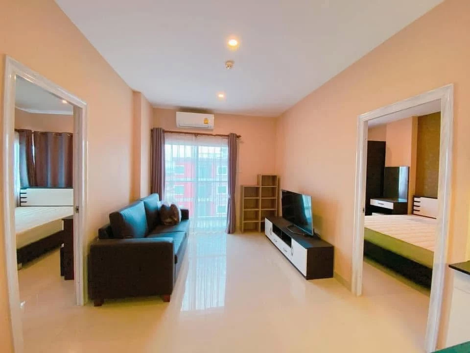 CC Condominium 2 for sale: 2 bedrooms in a great location with pool view and complete amenities. Book now!