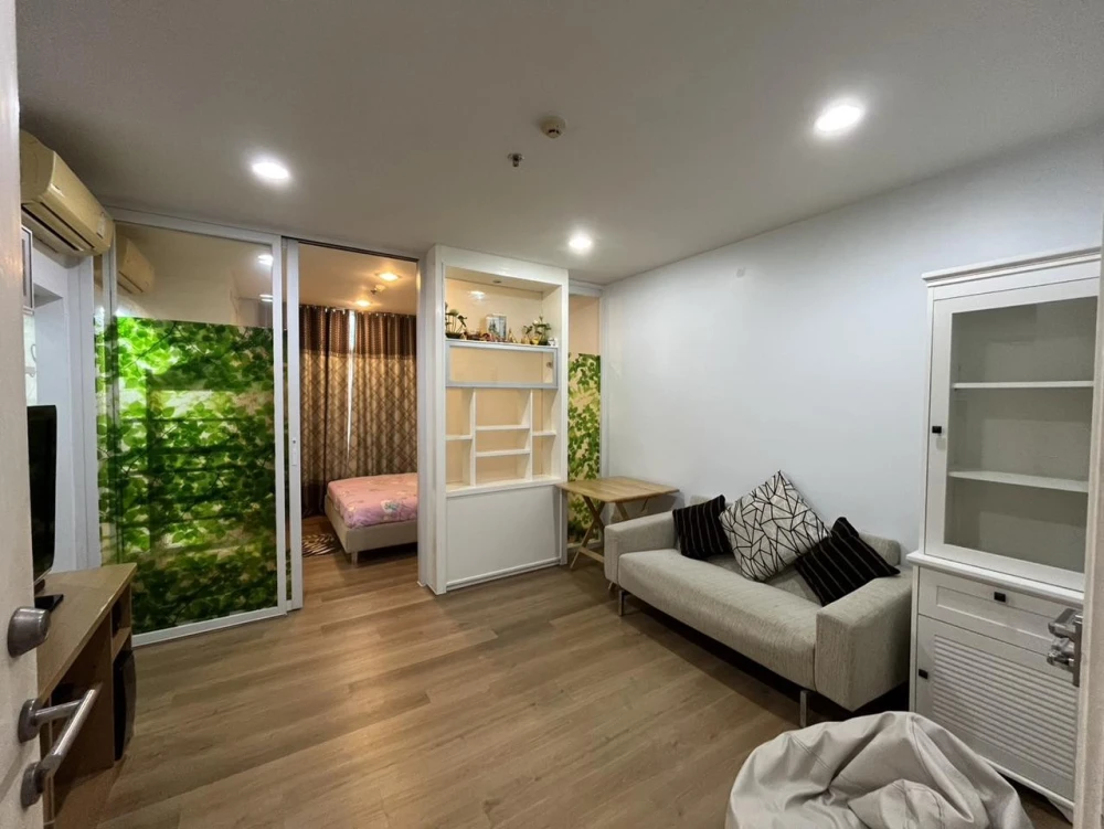 Selling Centric Scene Sukhumvit 64, 16th floor. Beautifully furnished and ready to move in. Book now!