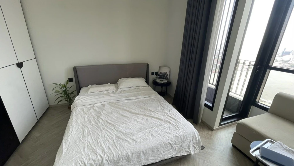 For sale: Chapter Charoennakhon-riverside Studio room, 33rd floor, river view, complete here, come buy now.