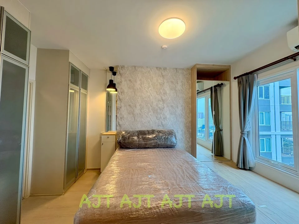 Chapter One Eco Ratchada-Huai Khwang for sale, ready to move in, fully furnished, hurry and reserve now!