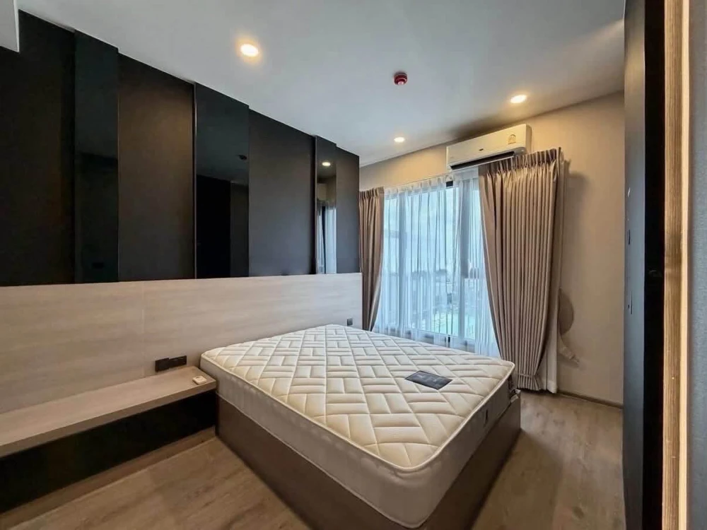 Selling a fully furnished, ready-to-move-in Chapter One Flow Bangpo condo. Stunning built-in features. Book yours today!