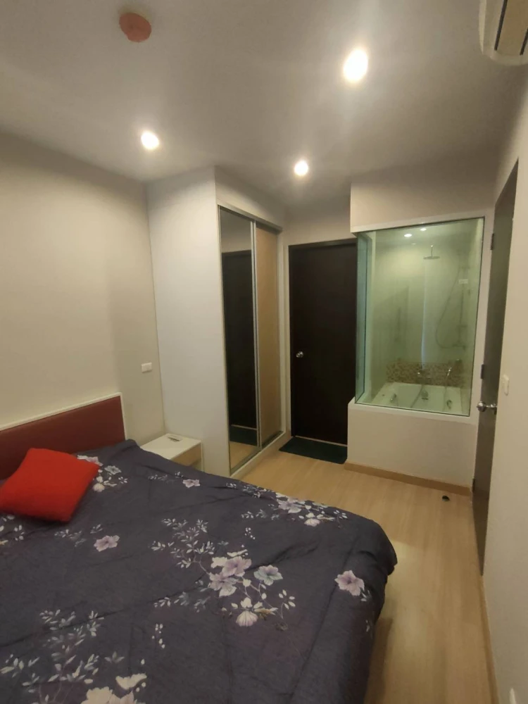 Chrisma Ramintra for sale, nice room, 5th floor, good location, comes with complete furniture and appliances. Don't miss it.