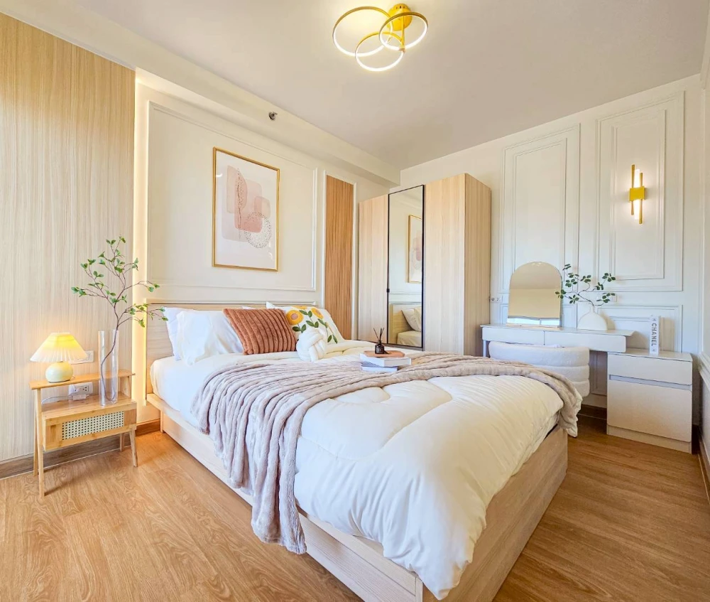 For sale: City Home Srinakarin, beautifully decorated room, very livable, just bring your belongings and move in.