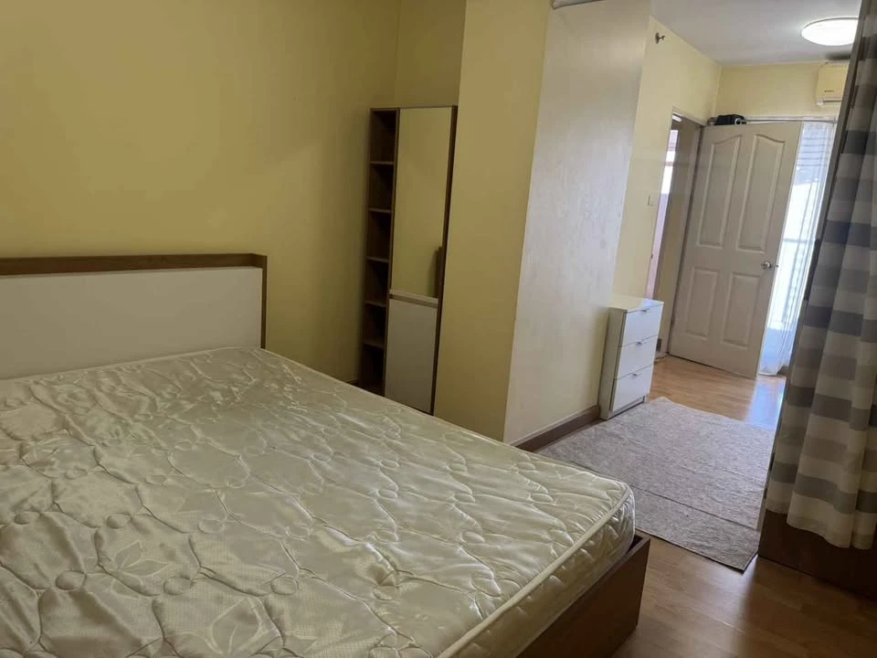 City Home Tha-Phra for sale. Unfurnished unit, high floor, spacious and comfortable. Book now!