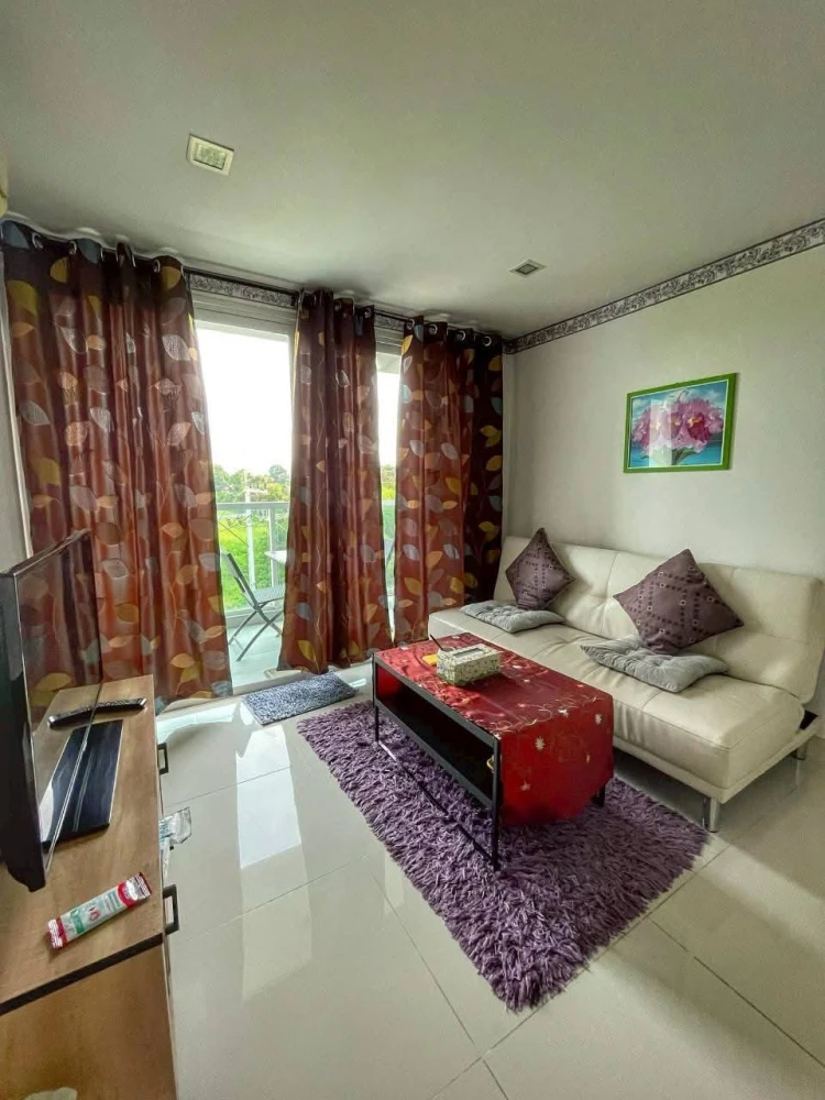 Club Royal Wongamat for sale, 1 bedroom, 1 bathroom, comes with full facilities. Good like this, hurry and reserve now.