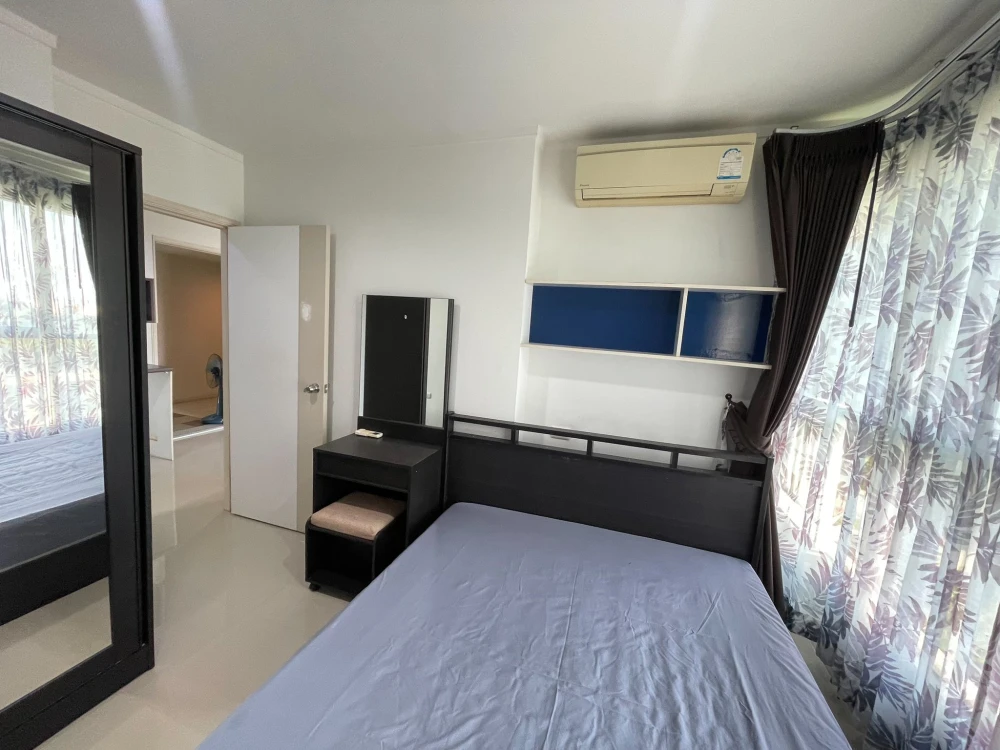 Condo for sale: Lumpini Parkbeach Jomtien, corner unit, high floor, good ventilation, sea view. Book now before it's too late!