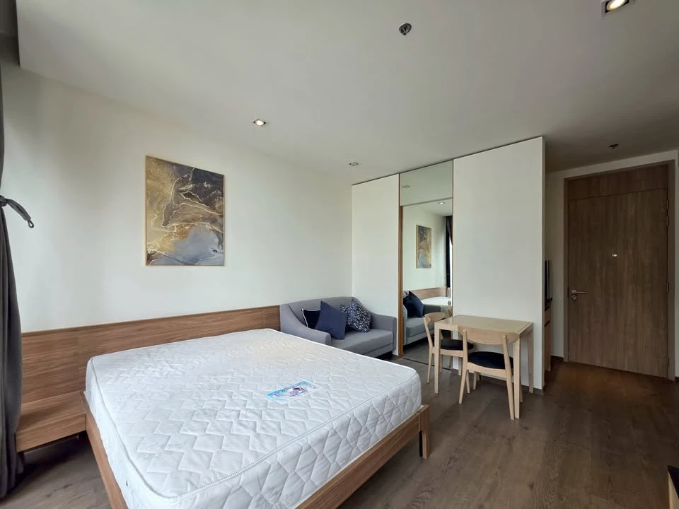 Condo Park 24 Origin Phrom Phong for sale, ready to move in, fully furnished, just bring your bags!!!!