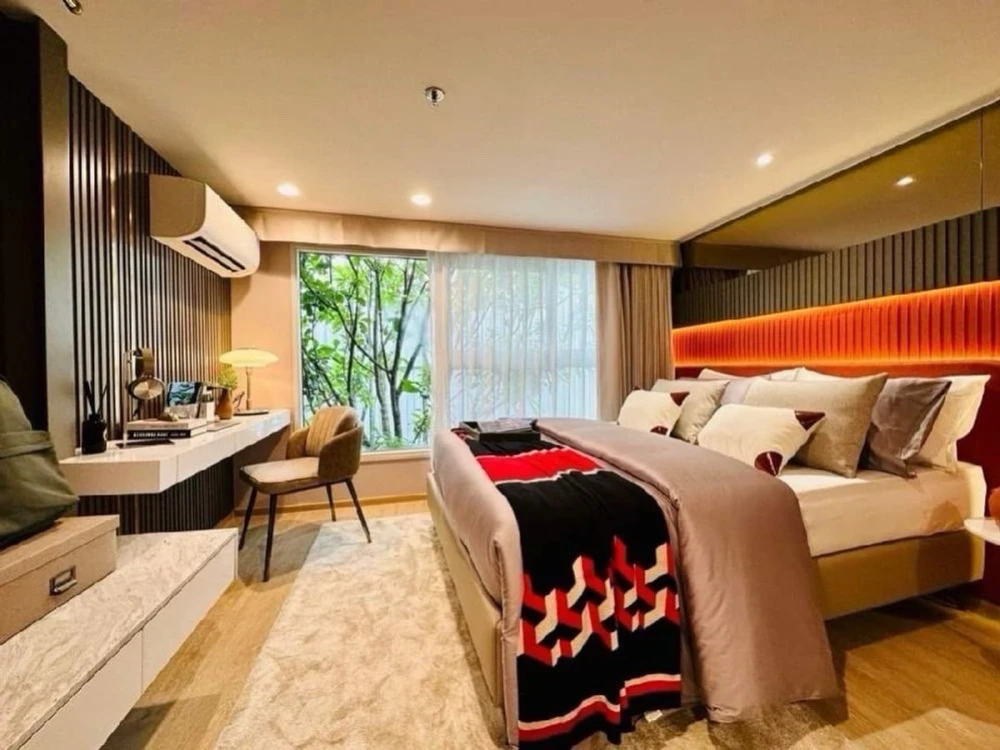 Selling a 19th-floor unit at Culture Chula, a great project with excellent living conditions. Interested in owning one? Reserve yours now!
