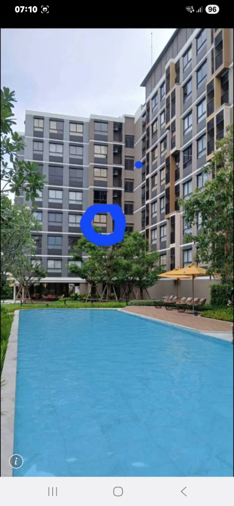 D Condo Air Lat Krabang for sale, swimming pool view room, very chill atmosphere, 4th floor, cool and comfortable location, interested, reserve now.