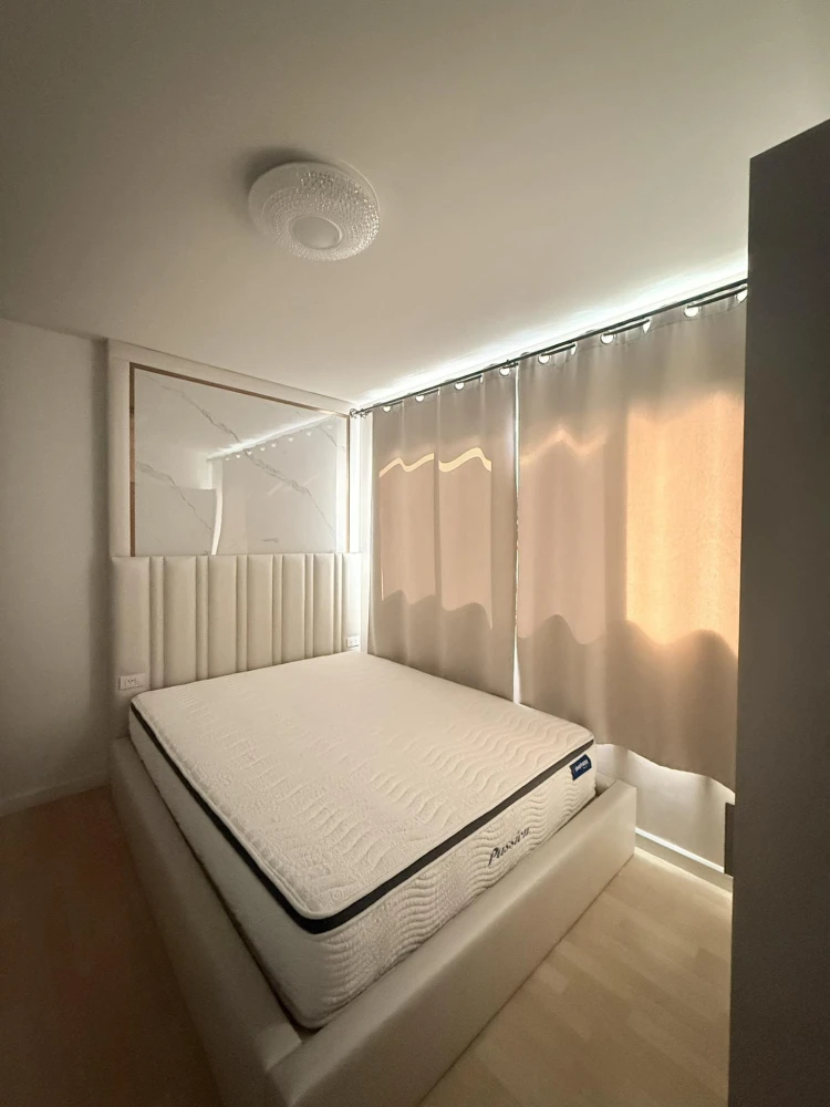 Selling D Condo Ramindra, 1 bedroom, 1 bathroom. High-quality built-in furniture and complete amenities. Book now!