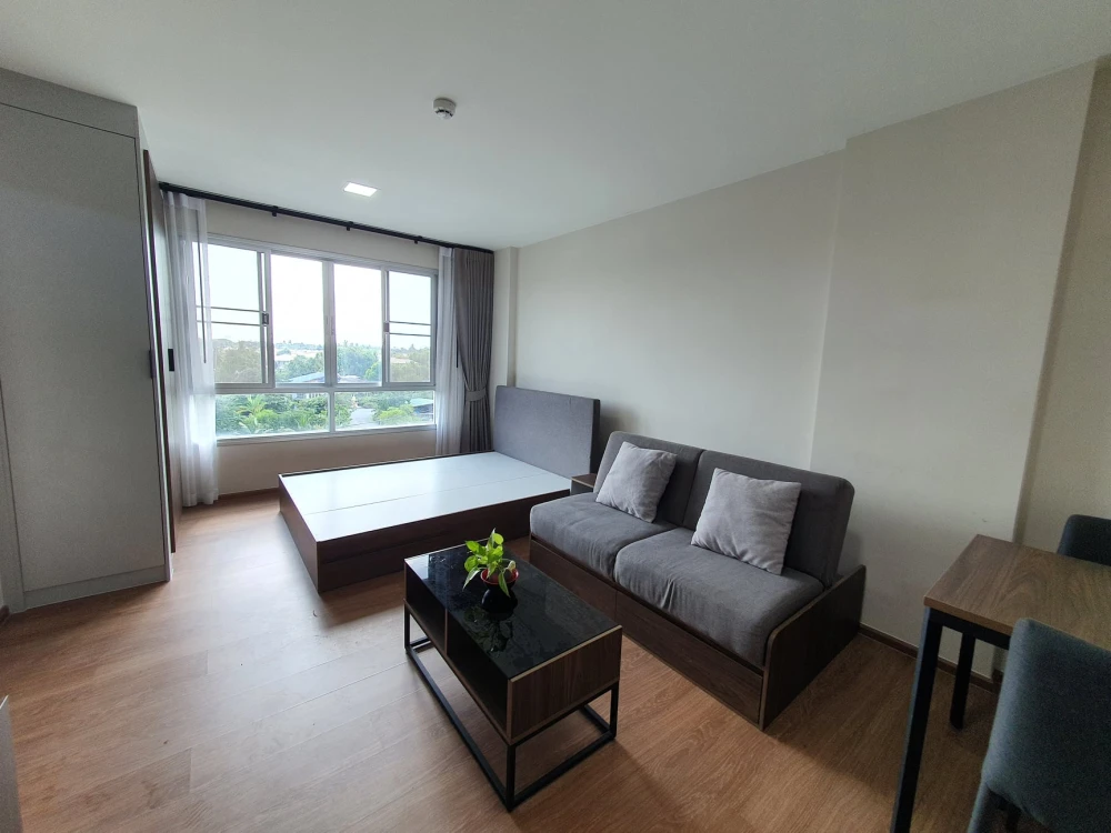 For sale: d condo Tann Charan, studio room, 5th floor, fully furnished and equipped with appliances. Don't miss out on this great deal!