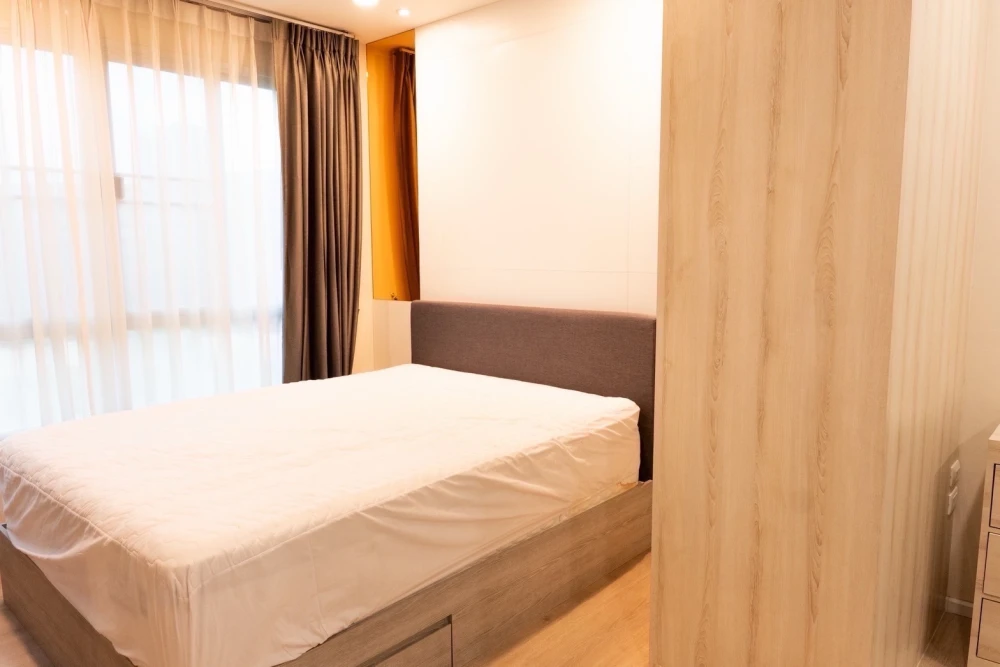 Selling a fully furnished dcondo Campus Dome Rangsit unit on the 5th floor. Ready to move in! Book now!