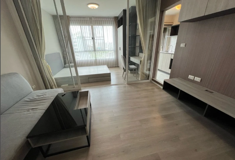 Selling a dcondo Campus Dome Rangsit condo unit, 7th floor, partitioned, very livable. Book now! (Hurry!)