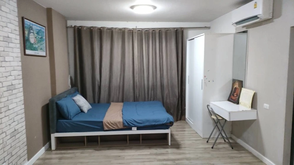 Selling 2 comfortable units at dcondo Campus Resort Rangsit, 7th floor. Fully furnished with complete amenities. Don't miss out!