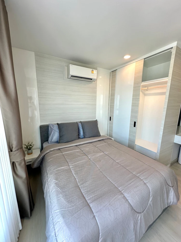 Diamond Sukhumvit for sale, 31st floor, great view, corner unit, fully furnished. Book now!