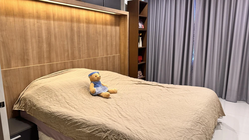 Elements Srinakarin for sale, corner room with privacy, stylishly decorated, built-in headboard, book now