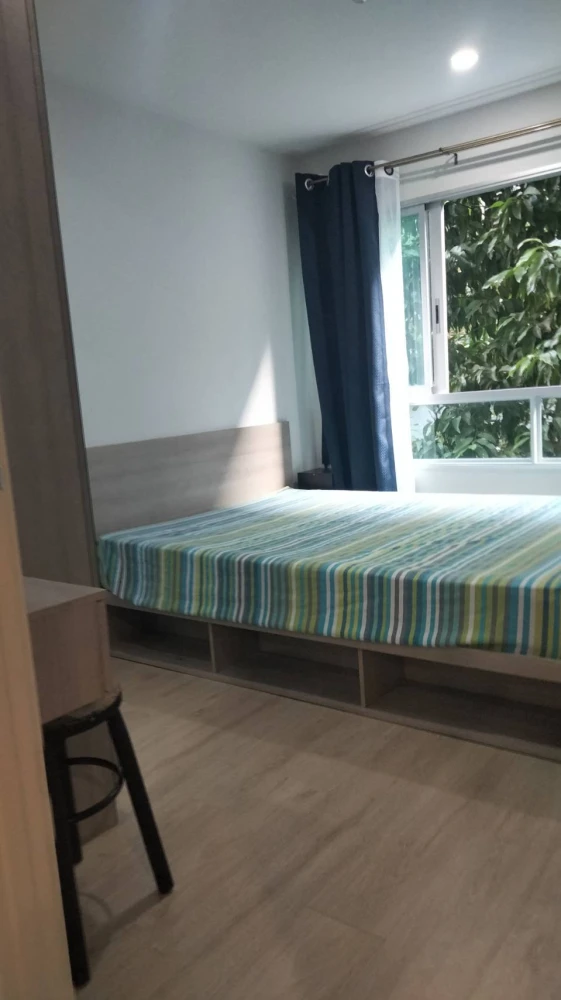 Selling Elio Del Moss condo with pool view. Good condition, good feng shui, far from the garbage room. Book now!