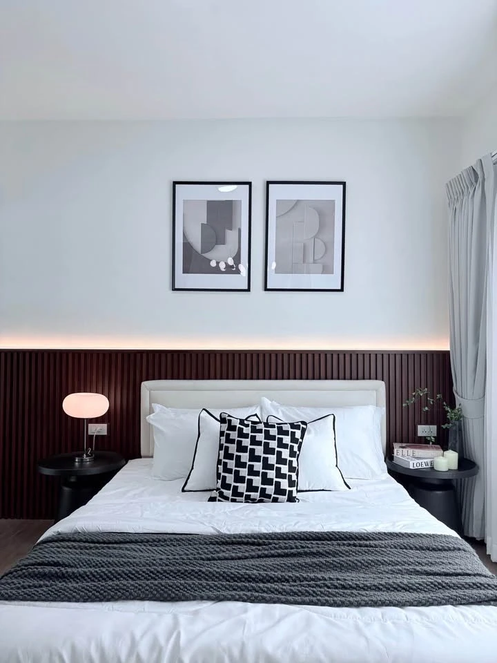 Emerald Residence Ratchada for sale. Beautifully decorated and fully furnished unit on the 5th floor. Spacious living area. Great location. Book now!