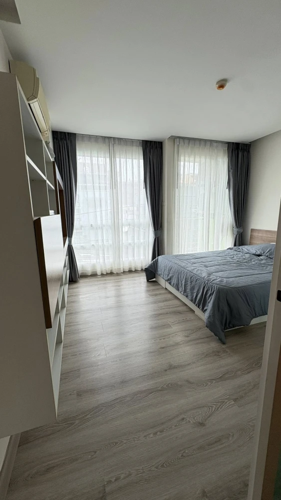 Emerald Residence Ratchada Condominium for sale. Ready to move in. Everything you need is here. Don't miss out!