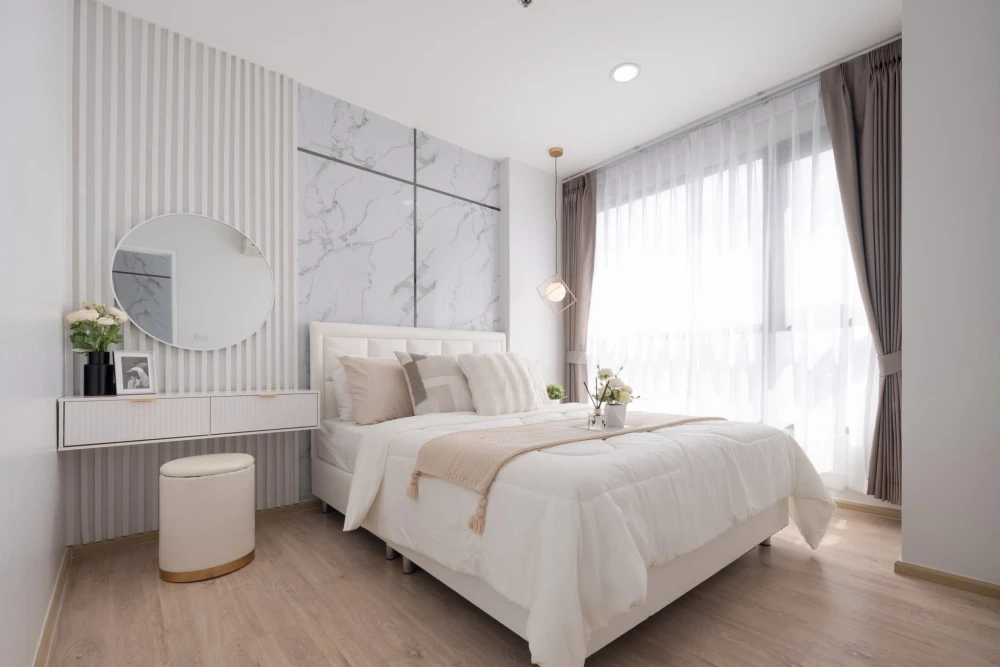 For sale: Fuse Miti Ratchada-Sutthisan, 1 bedroom, 1 bathroom, decorated in a controlled tone, with a well-built headboard wall. Reserve now!