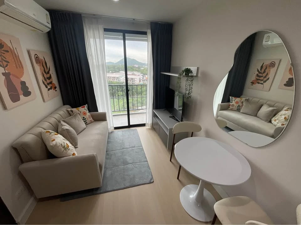 For sale: G CONDO SRIRACHA, top floor, mountain view, SPC floor, 100% waterproof, termite proof. Interested? Reserve now!