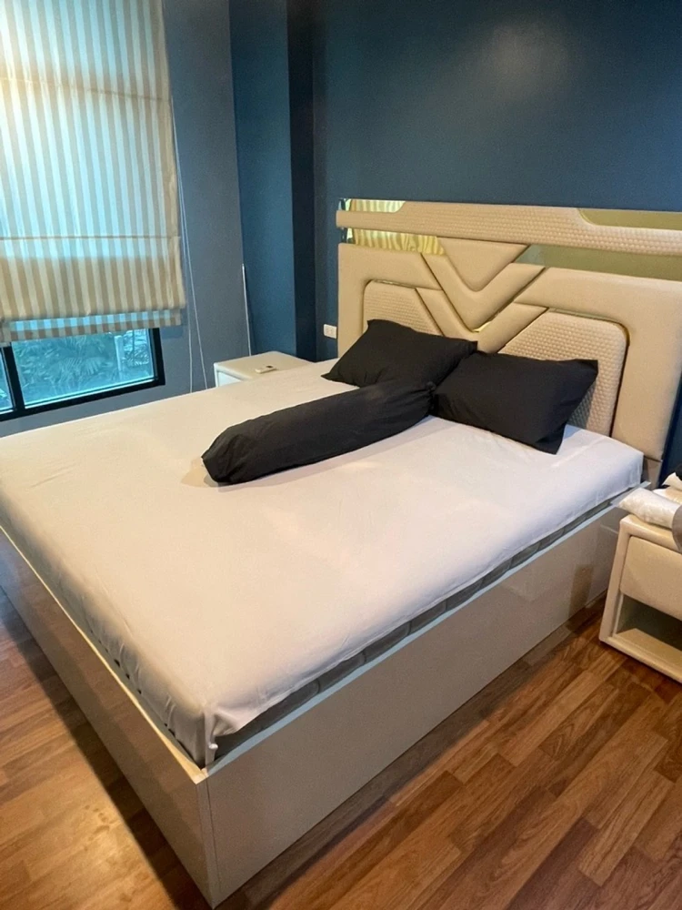 Selling G Haus Condo Santikham, 4th floor, 4th unit, pool view, fully furnished. Book now!