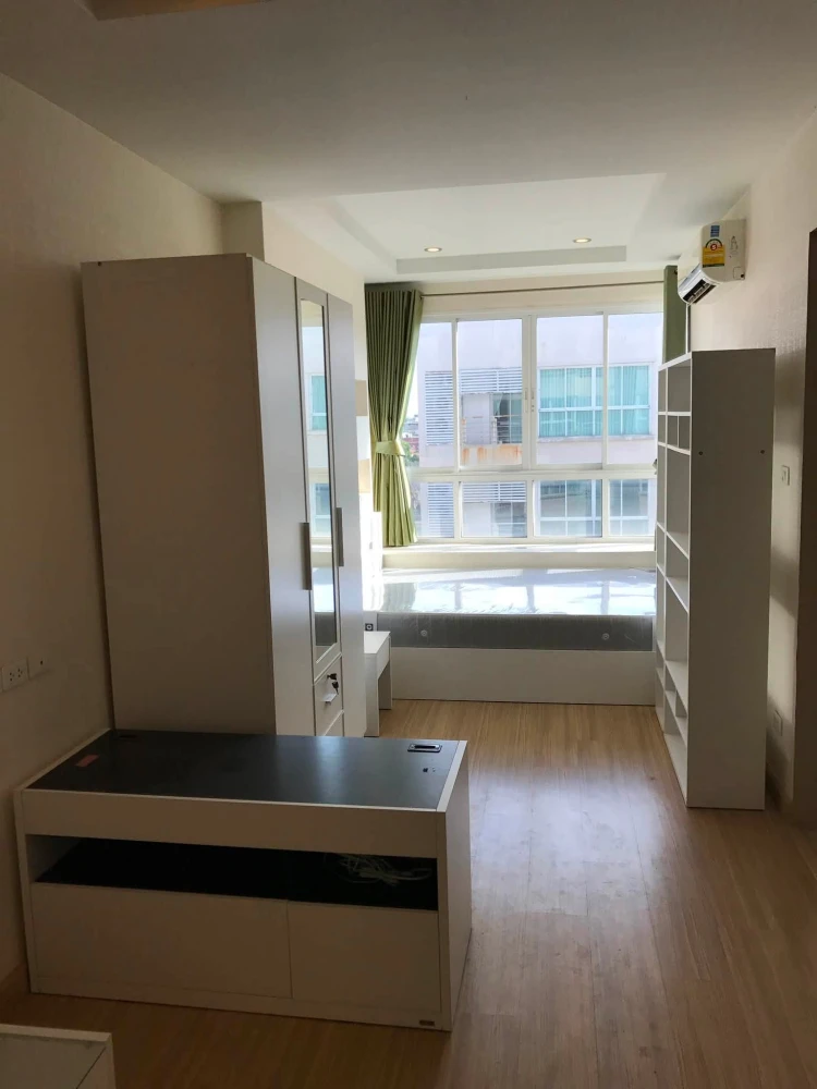 For sale Happy Condo Ladprao 101, studio room, 6th floor, good location, complete amenities, book now.