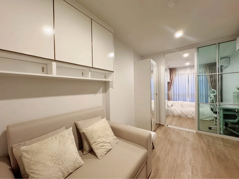 For sale or rent: Hi Chaengwattana 19, beautiful room, complete with electrical appliances, built-in furniture, lots of storage space, reser